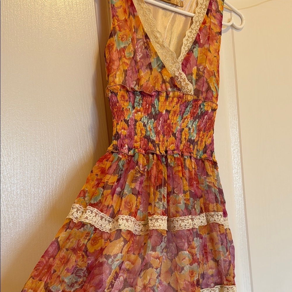 Floral Sleeveless Dress with Lace Trim
